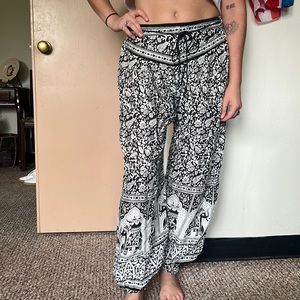 Women’s parachute pants